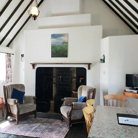Louisburgh Cottages *